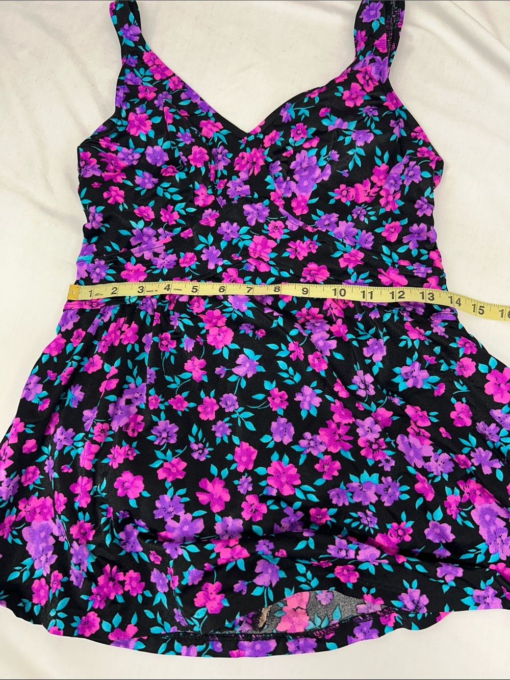 Maxine of Hollywood Black Floral One-Piece Swimsuit Swim Dress Size 14 - Picture 4 of 10